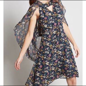 ModCloth Icing on the Cape A-Line Dress Floral Flowy Size Small New without Tag